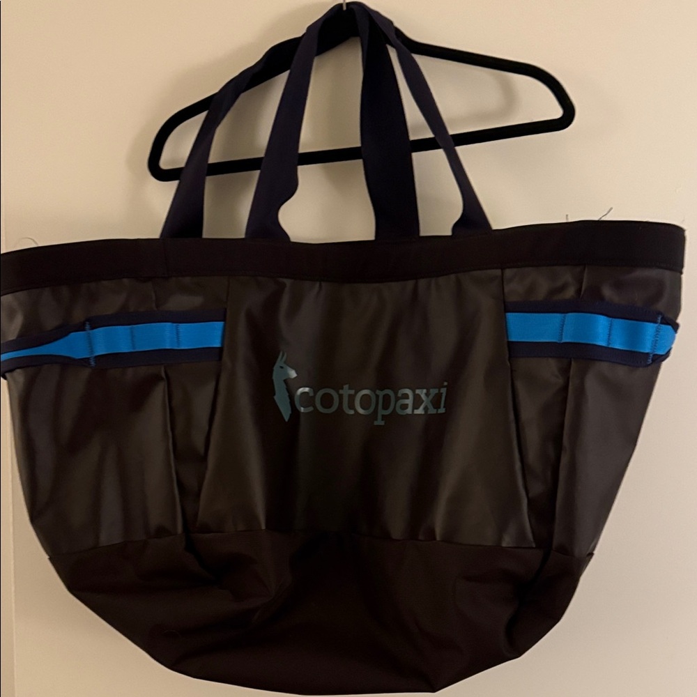 Cotopaxi Allpa Hauler Tote 60L